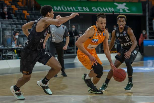 团队完成了 团队完成了