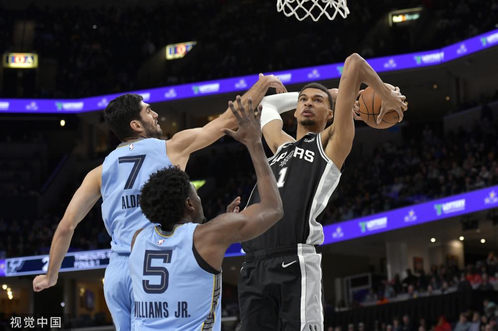 坚定信念的 坚定信念的